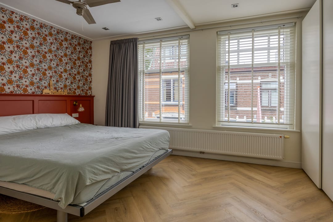 Foto 16 van Bloemstraat 18