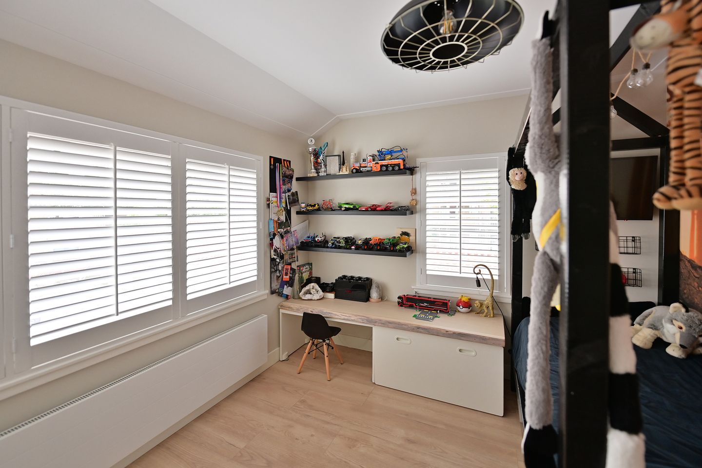 Foto 10 van Van Galenlaan 1