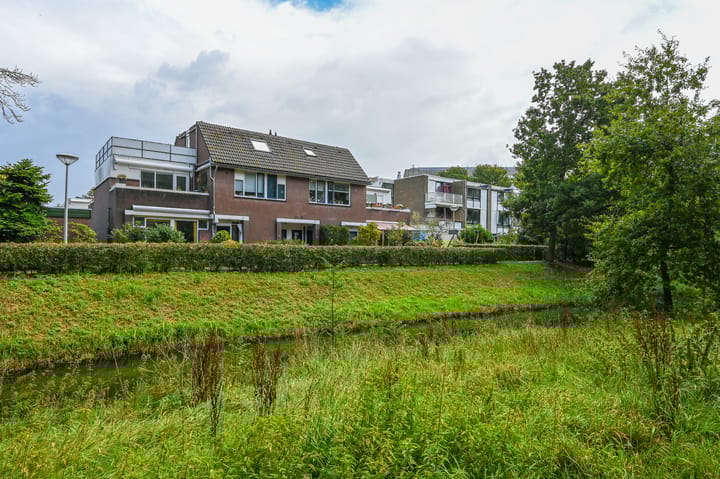 Photo 45 of Mahatma Gandhistraat 56