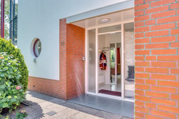 Foto 6 van Agnes Bartoutslaan 11