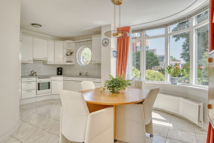 Foto 15 van Agnes Bartoutslaan 11