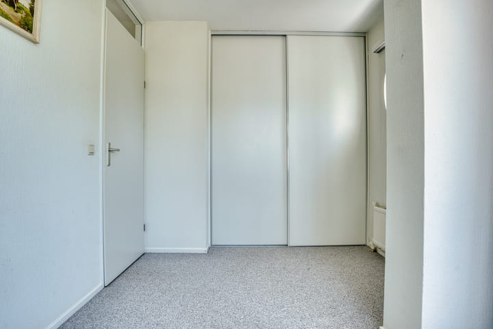 Foto 38 van Agnes Bartoutslaan 11