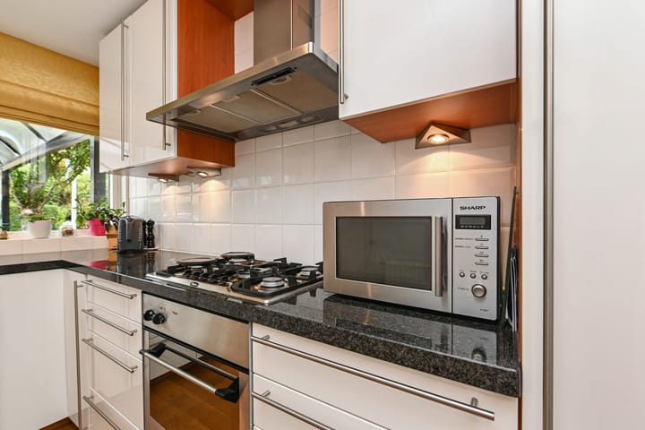 Photo 16 of Lodewijk van Hamelstraat 3