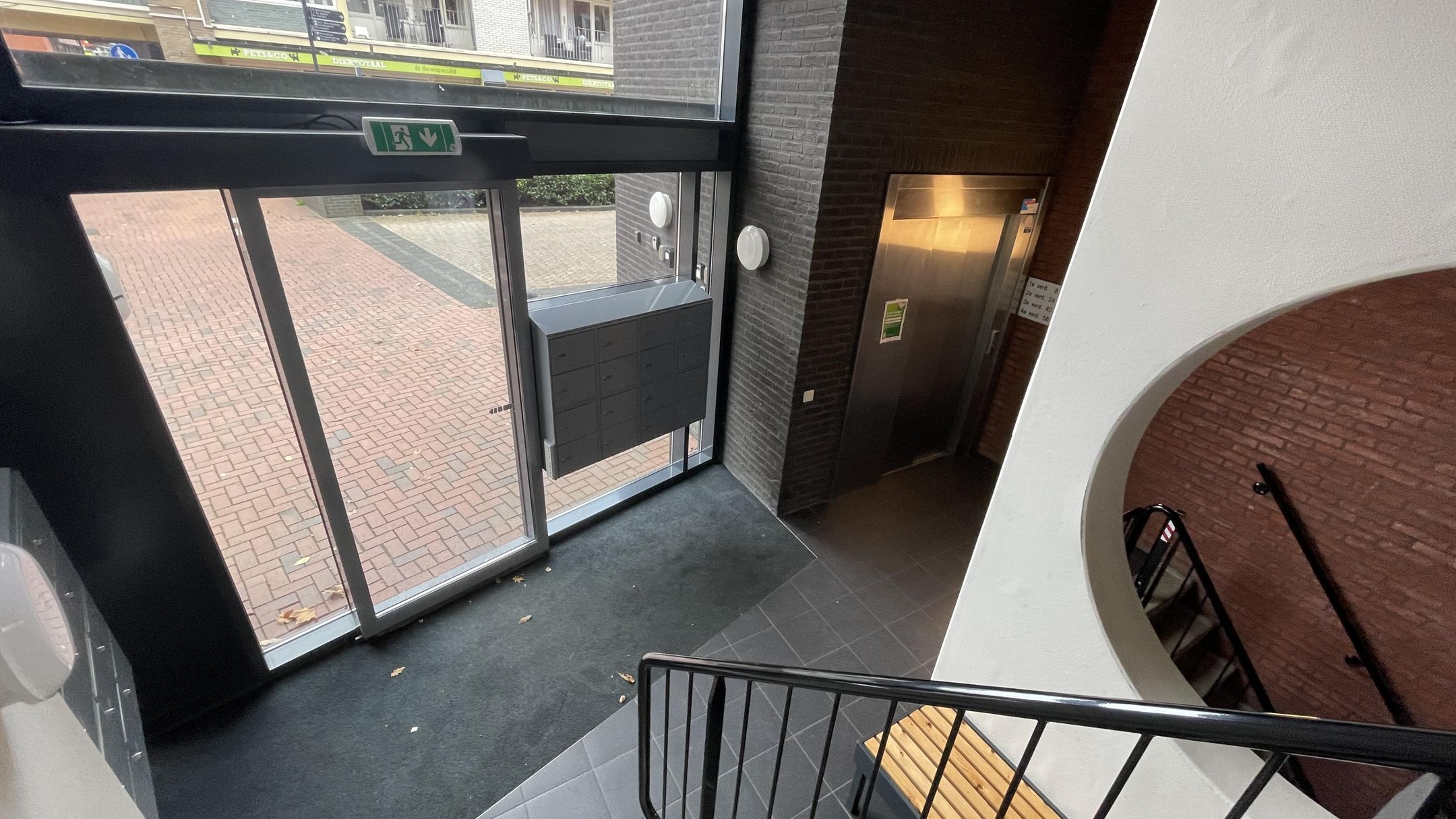 Photo 3 of Beneluxlaan 22