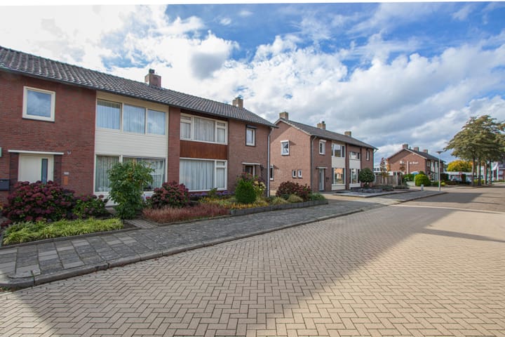 Foto 31 van Graaf van Hornelaan 12