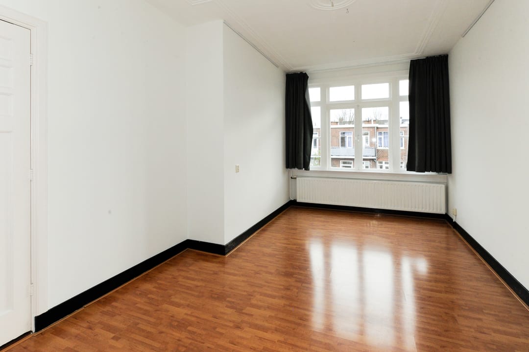 Photo 13 of Altingstraat 111