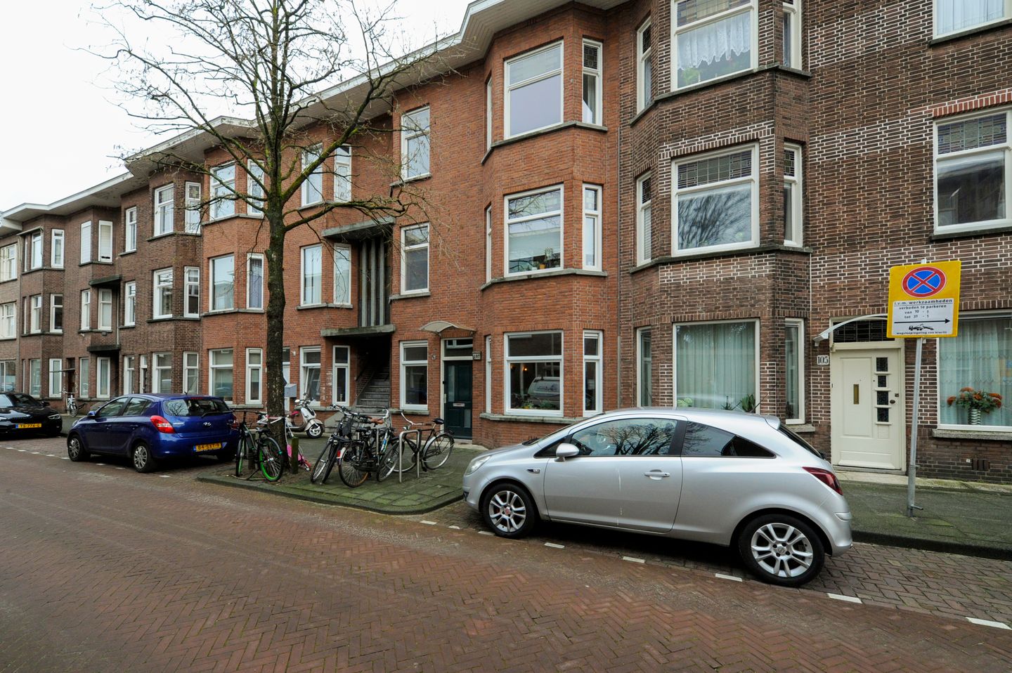Photo 35 of Altingstraat 111