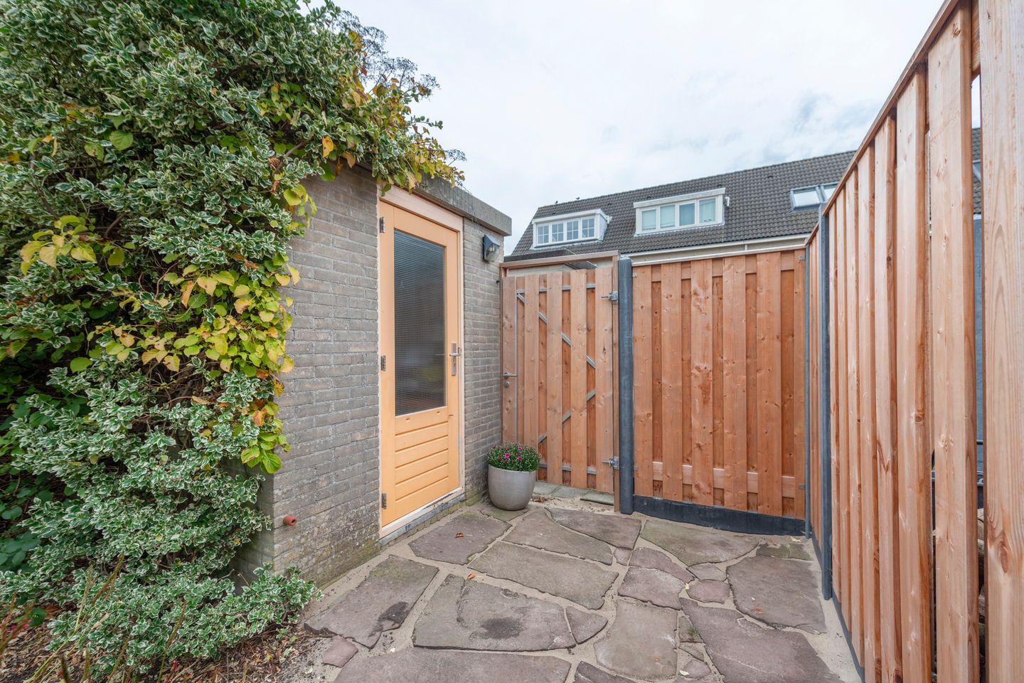 Foto 25 van Trommelstraat 38