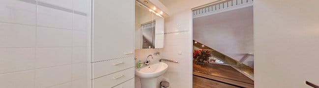 Badkamer 3 ( Verdieping)