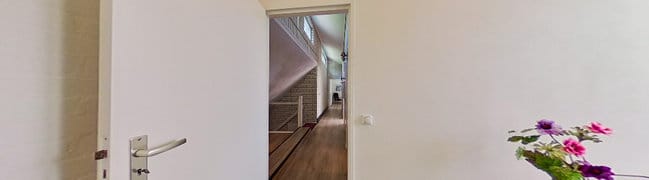 Slaapkamer 8 ( Verdieping)