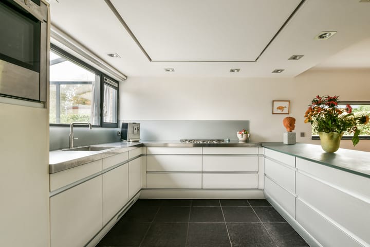 Photo 12 of Middelweg 52