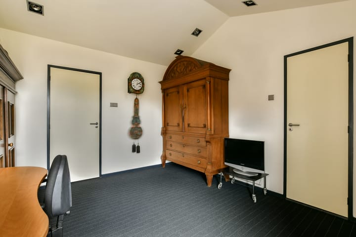 Photo 27 of Middelweg 52