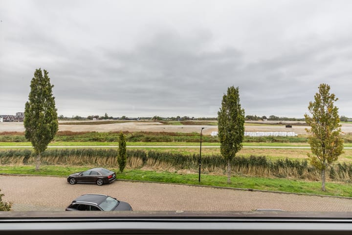 Photo 26 of Wethouder van Damlaan 10