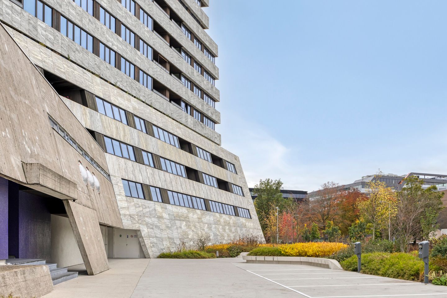 Photo 1 of Vincent van den Heuvellaan 33