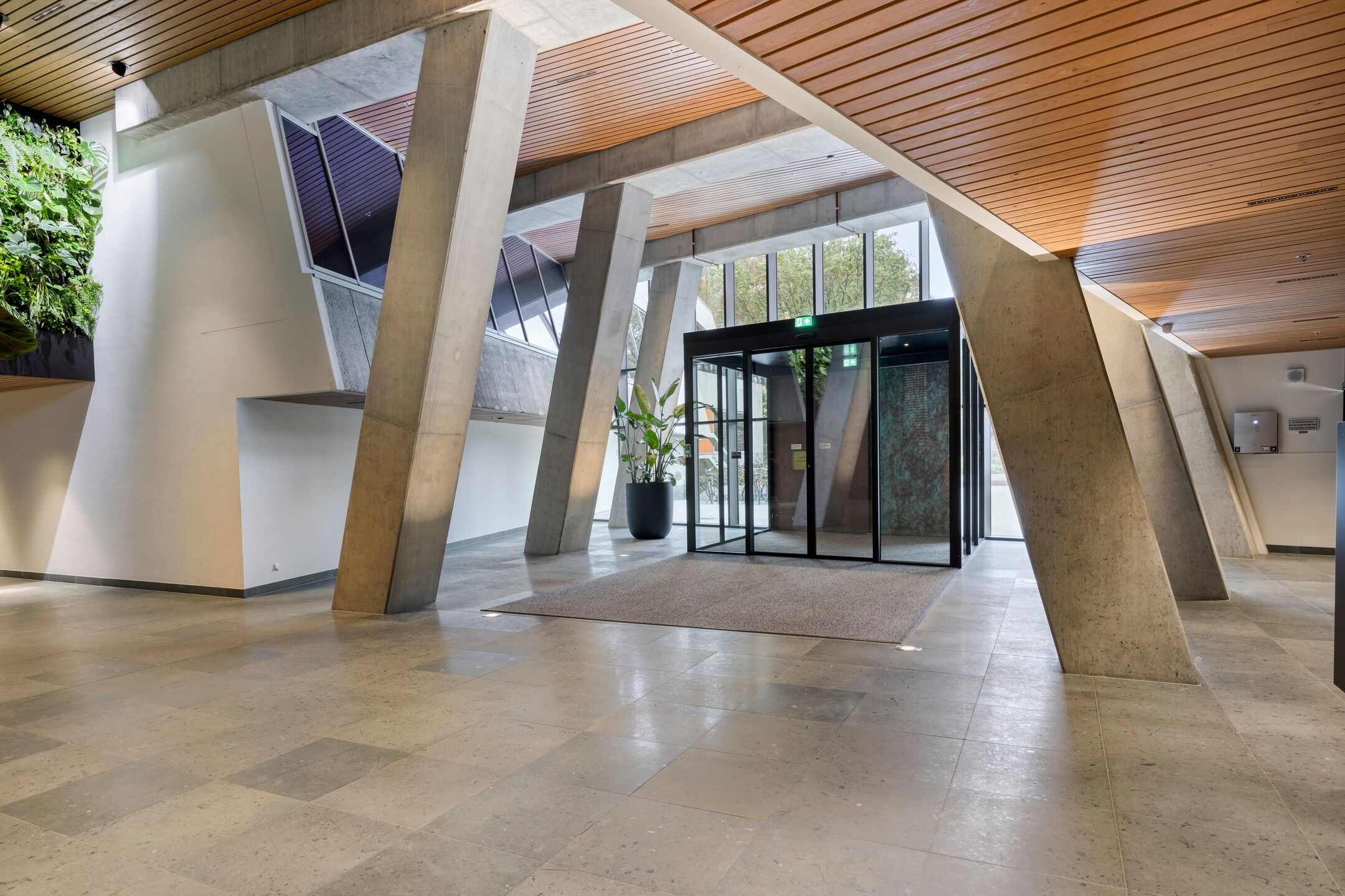 Foto 3 van Vincent van den Heuvellaan 33