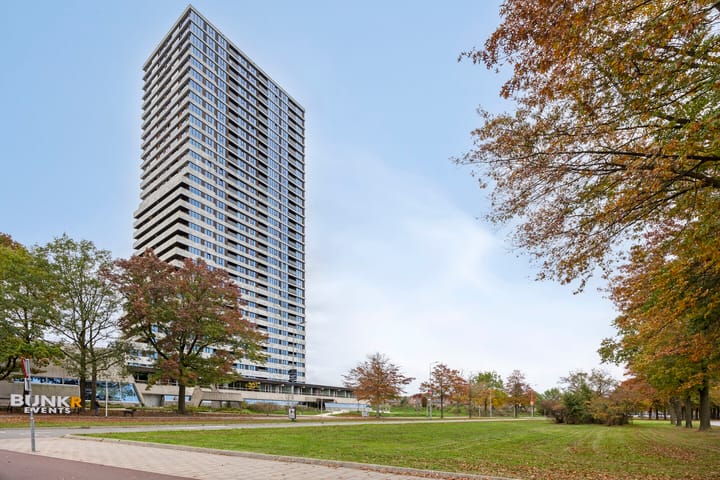 Photo 30 of Vincent van den Heuvellaan 33