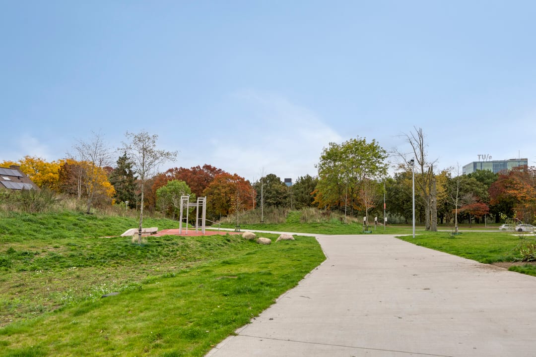 Foto 38 van Vincent van den Heuvellaan 33