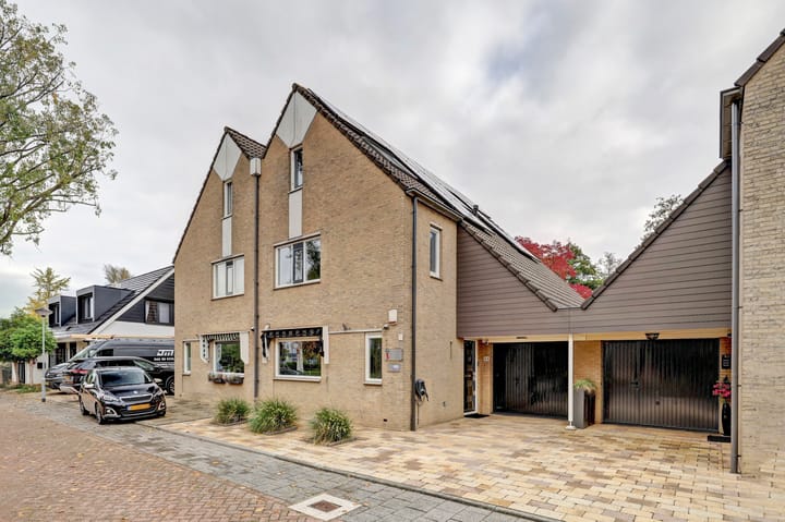 Photo 39 of Heemraad 88