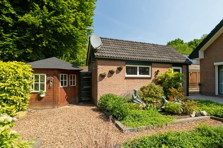 Photo 9 of Albert Neuhuyslaan 23