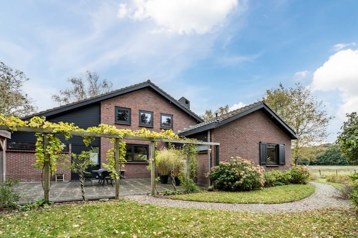 Foto 69 van Heereweg 129