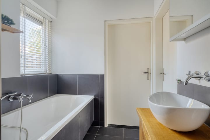 Foto 26 van Haarweg 23-A