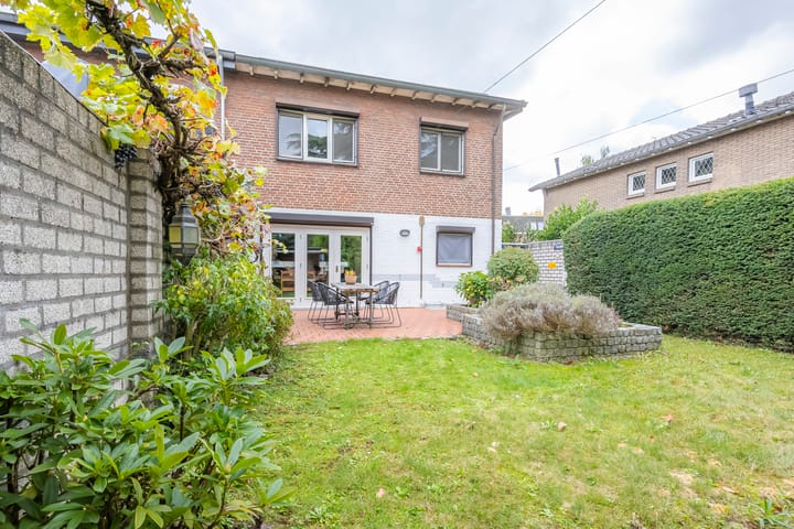 Photo 21 of Burg.Savelberglaan 10-A