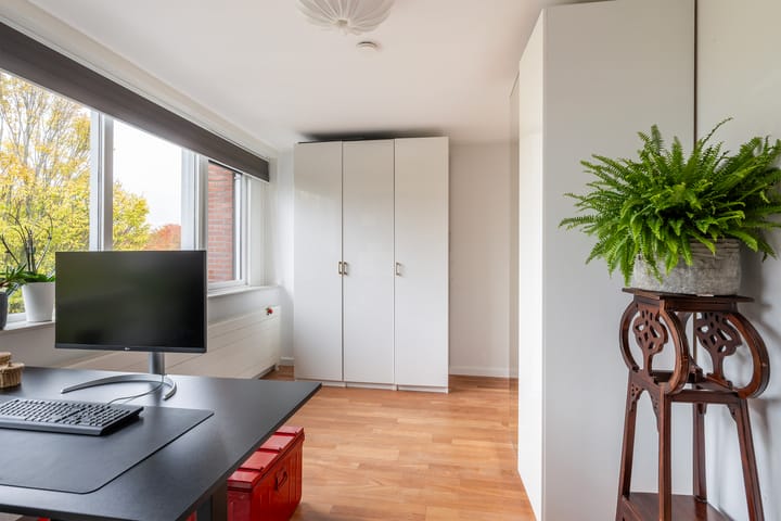 Foto 36 van Annie Romein-Verschoorkade 3