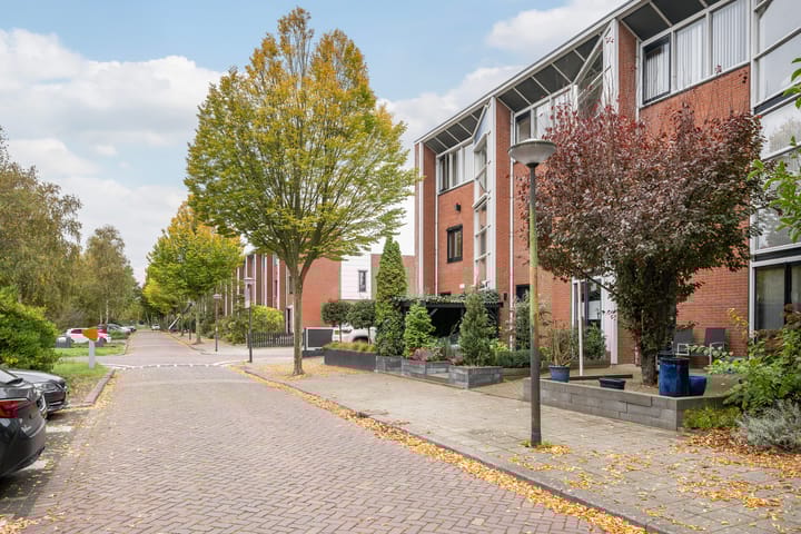 Foto 42 van Annie Romein-Verschoorkade 3