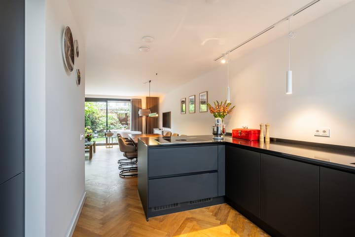 Foto 18 van Annie Romein-Verschoorkade 3