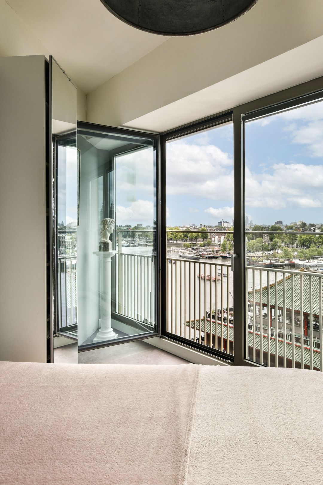 Foto 13 van Oosterdokskade 31