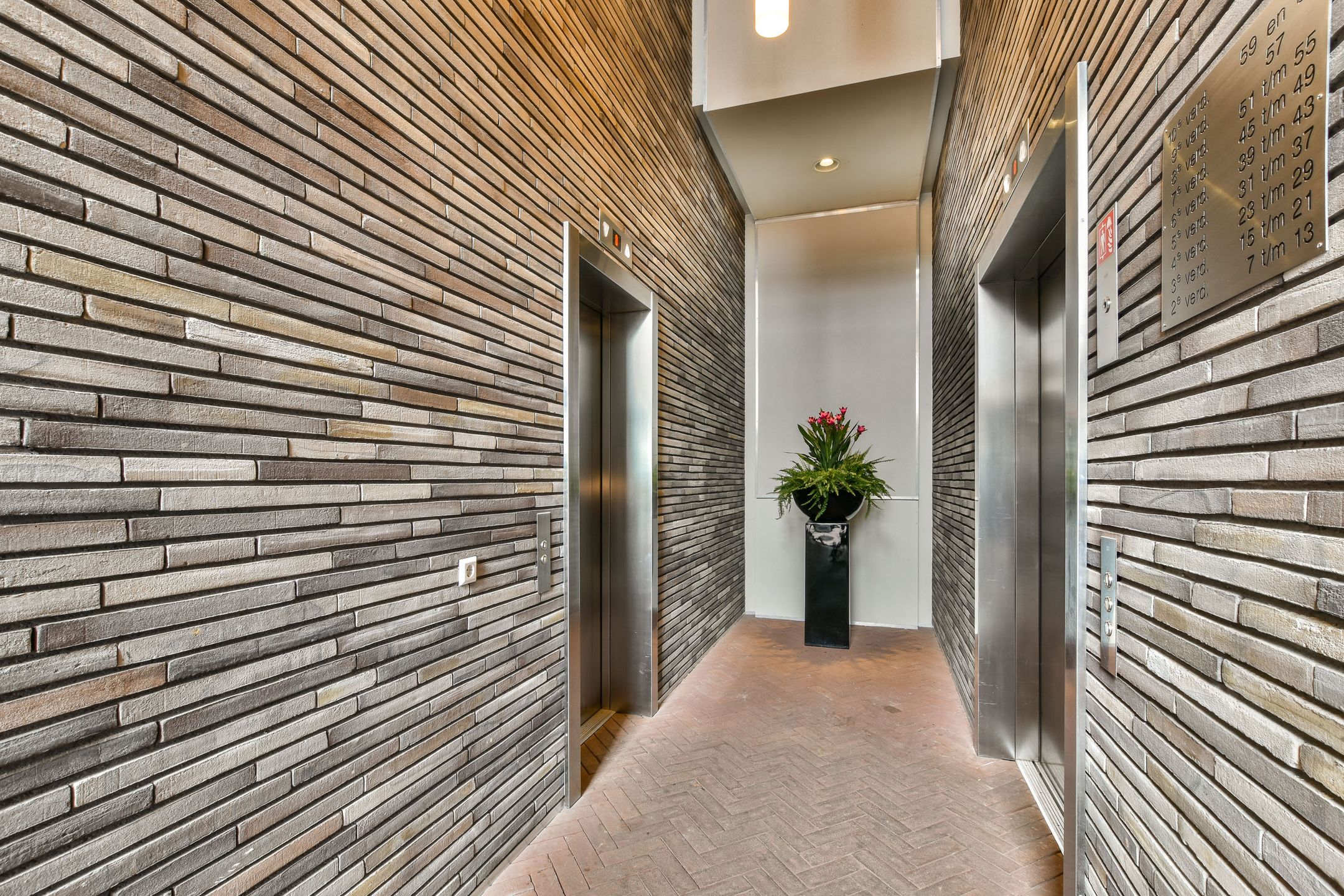 Foto 18 van Oosterdokskade 31