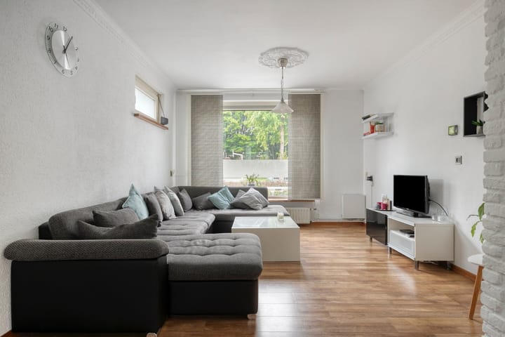 Foto 2 van Bernhardlaan 15