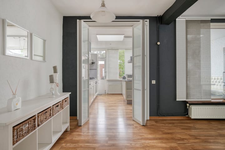 Foto 5 van Bernhardlaan 15