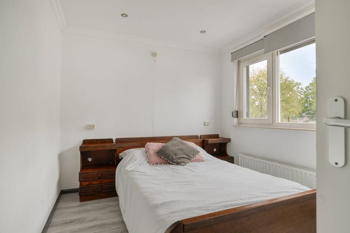 Foto 11 van Bernhardlaan 15