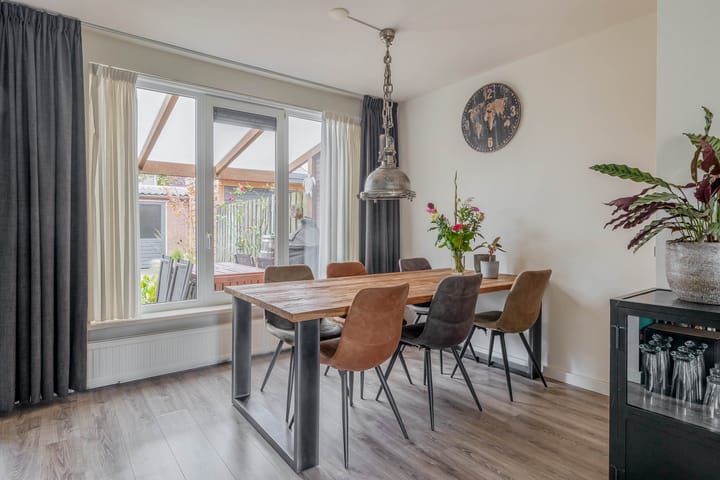 Foto 12 van Janssensstraat 28