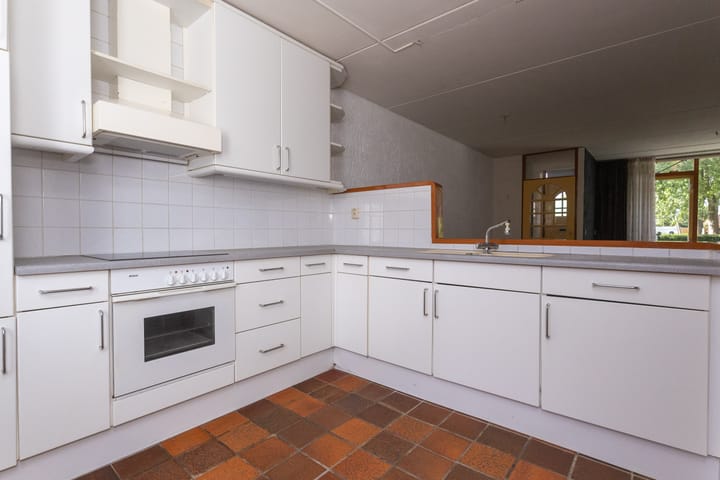 Foto 3 van Weegbree 49