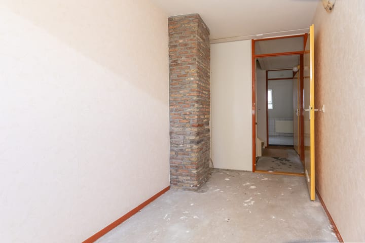 Foto 24 van Weegbree 49