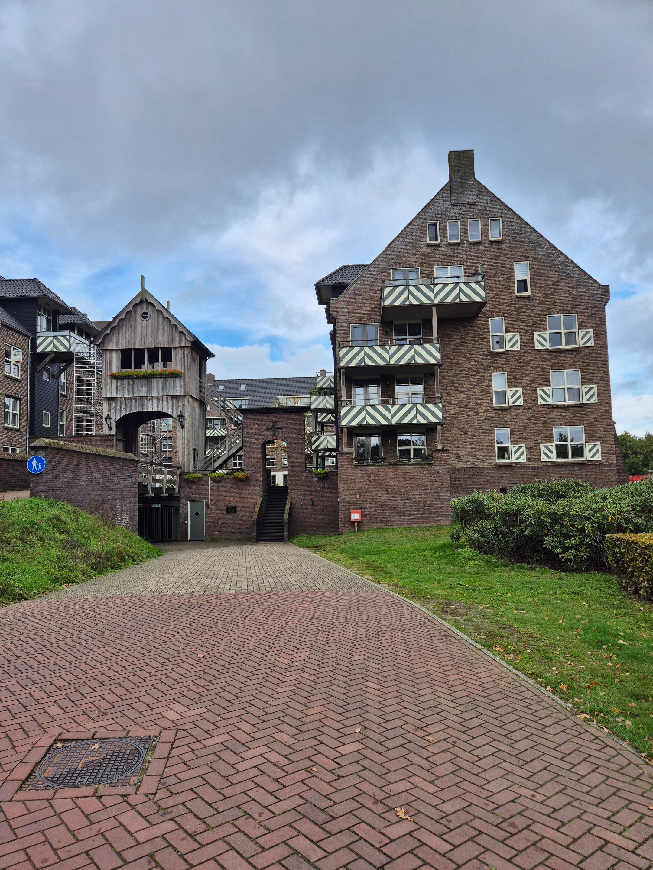 Foto 3 van Groot Horloo 93