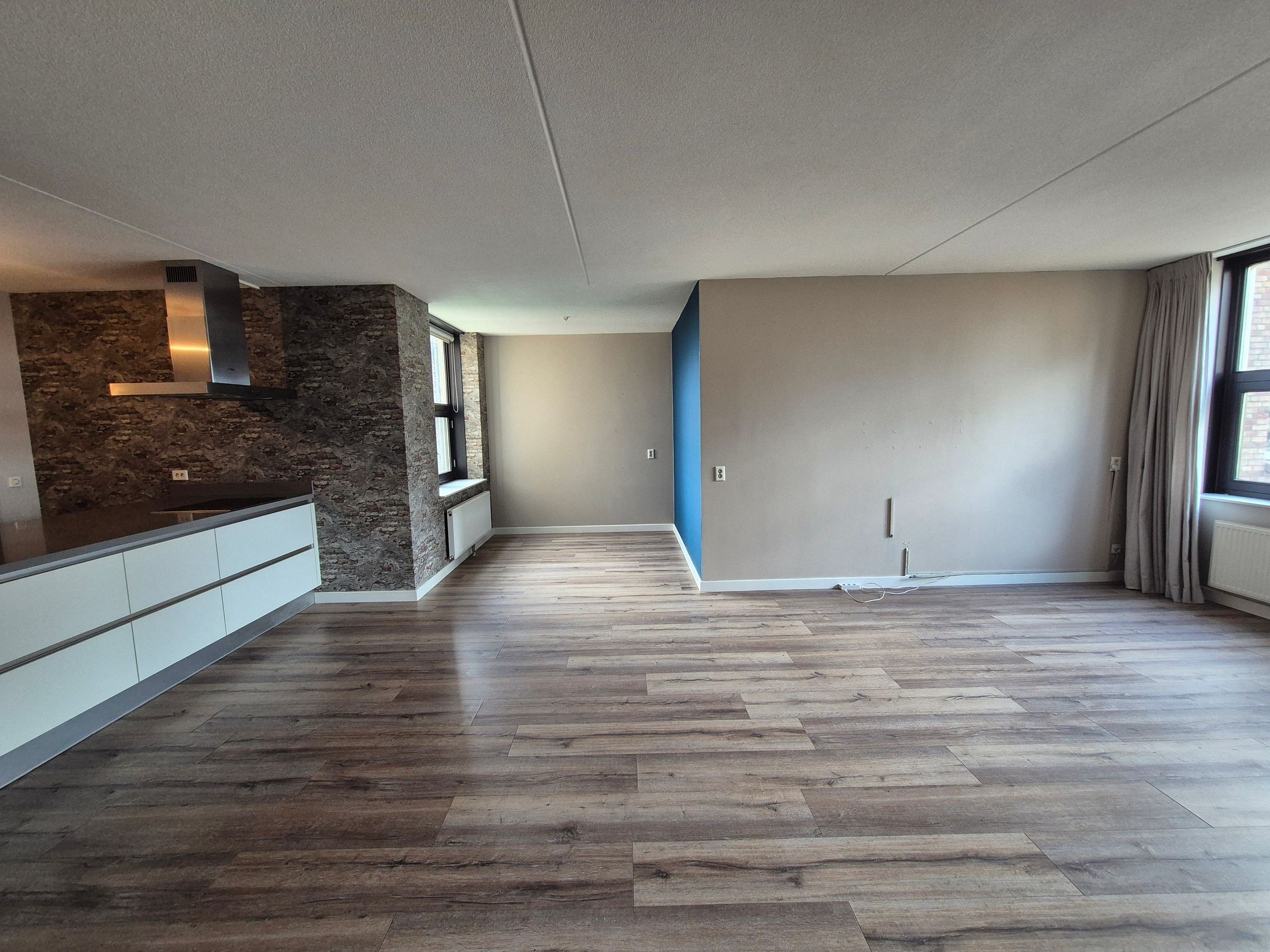 Foto 6 van Groot Horloo 93