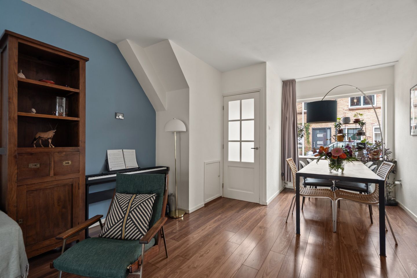 Photo 5 of Adelboldstraat 2