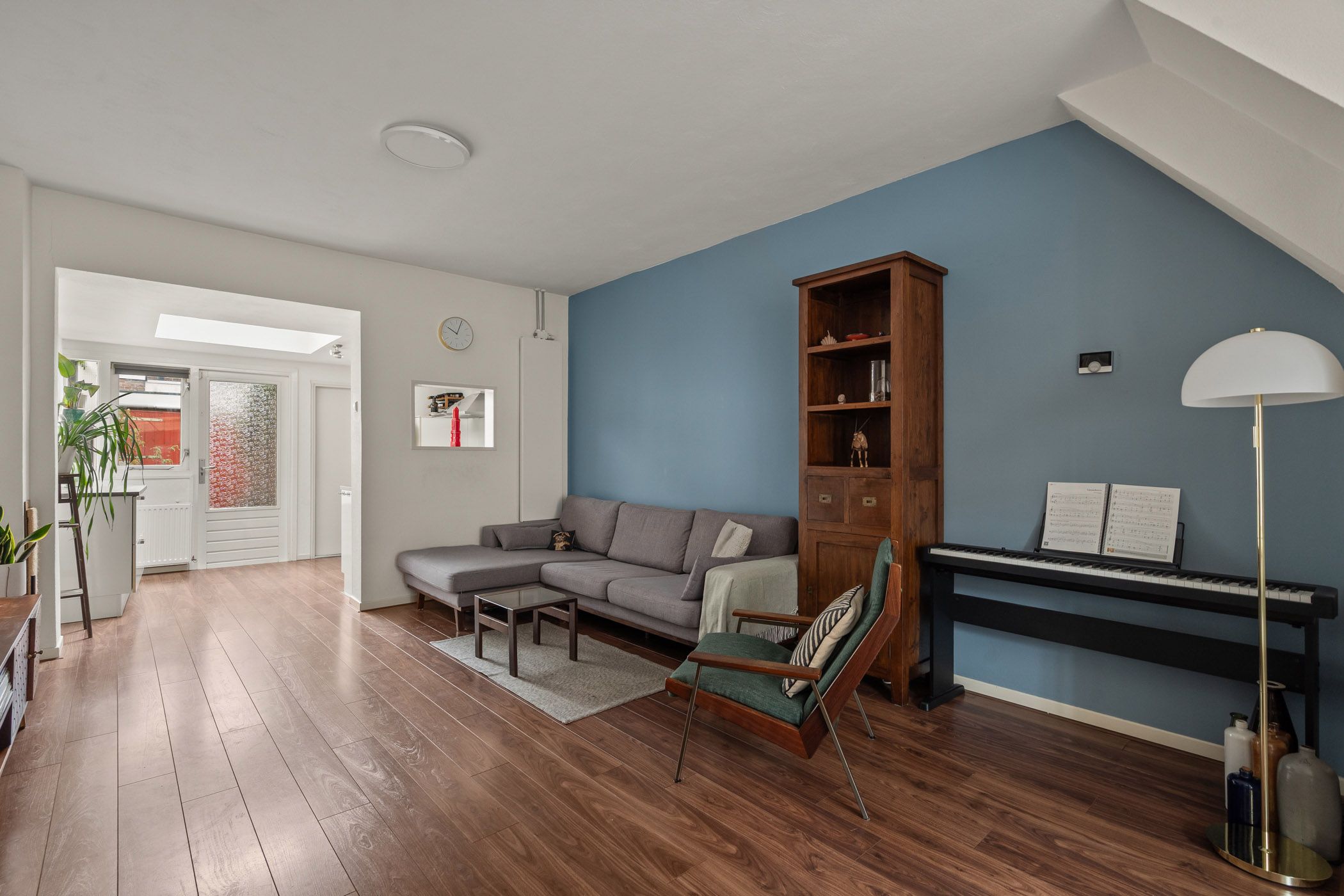 Photo 9 of Adelboldstraat 2