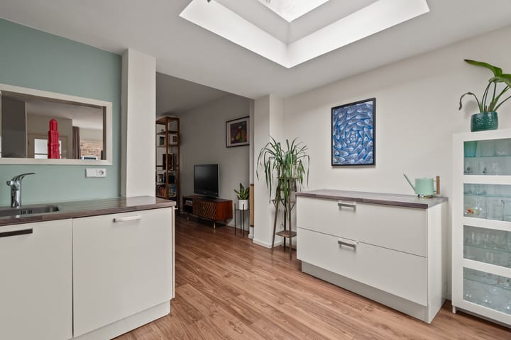 Foto 15 van Adelboldstraat 2