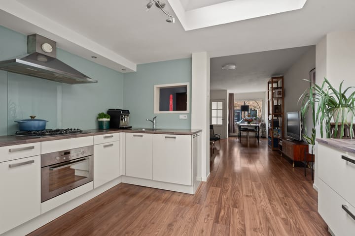 Foto 16 van Adelboldstraat 2