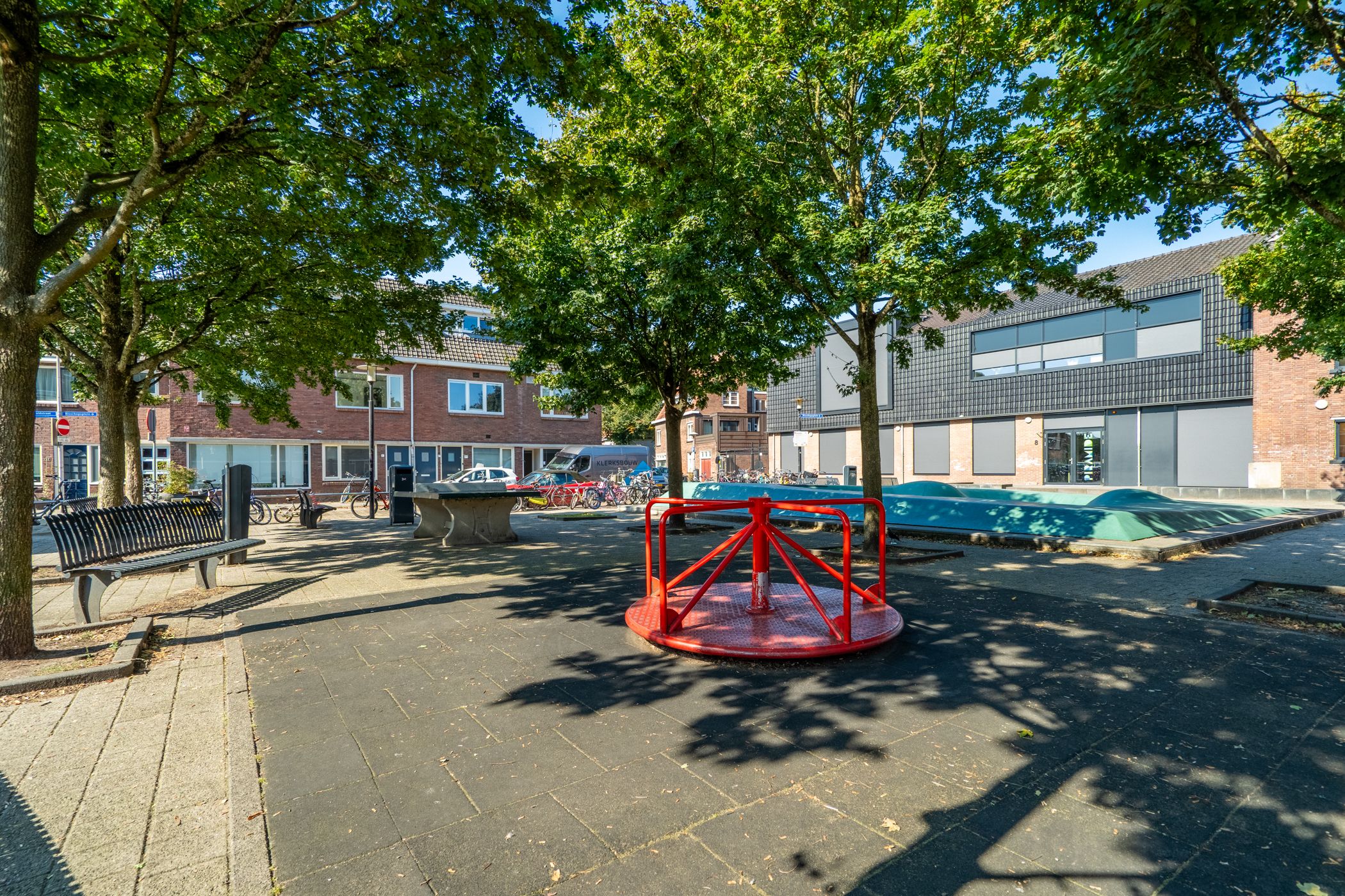 Photo 42 of Adelboldstraat 2