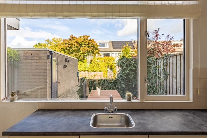 Foto 9 van Kenemansstraat 26