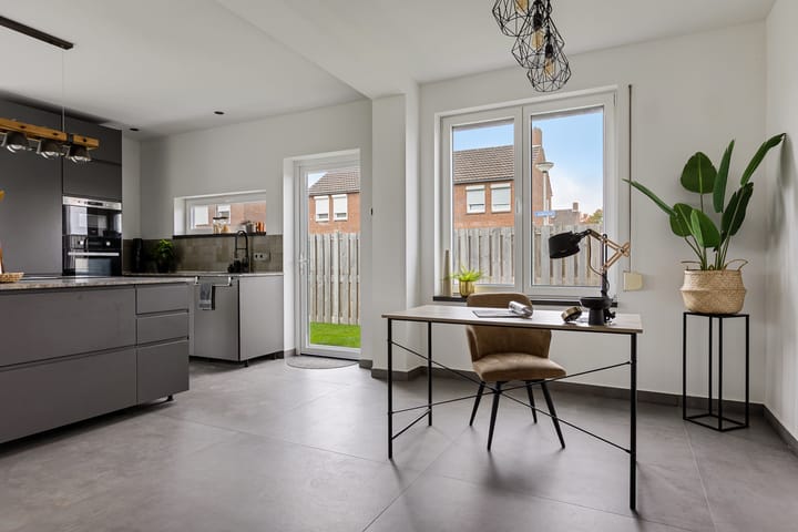 Foto 8 van Ansfriedstraat 3