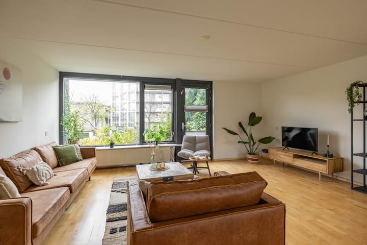 Foto 17 van Breitnerstraat 47