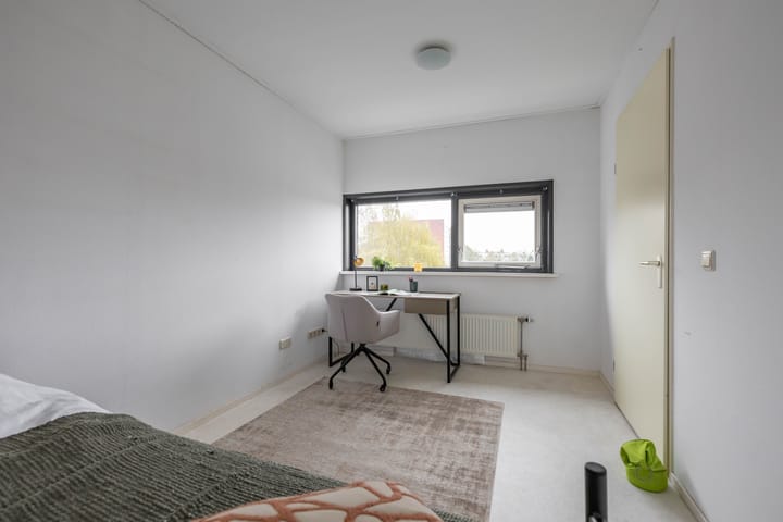 Foto 42 van Breitnerstraat 47