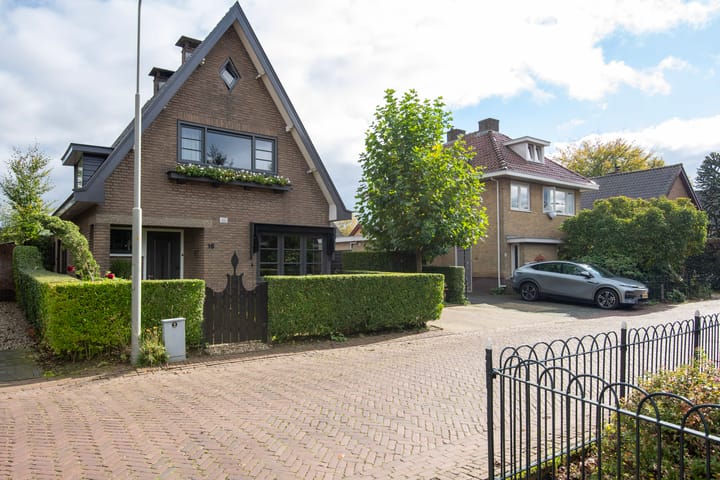 Photo 4 of Bakkerstraat 16