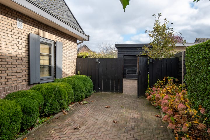 Photo 32 of Bakkerstraat 16